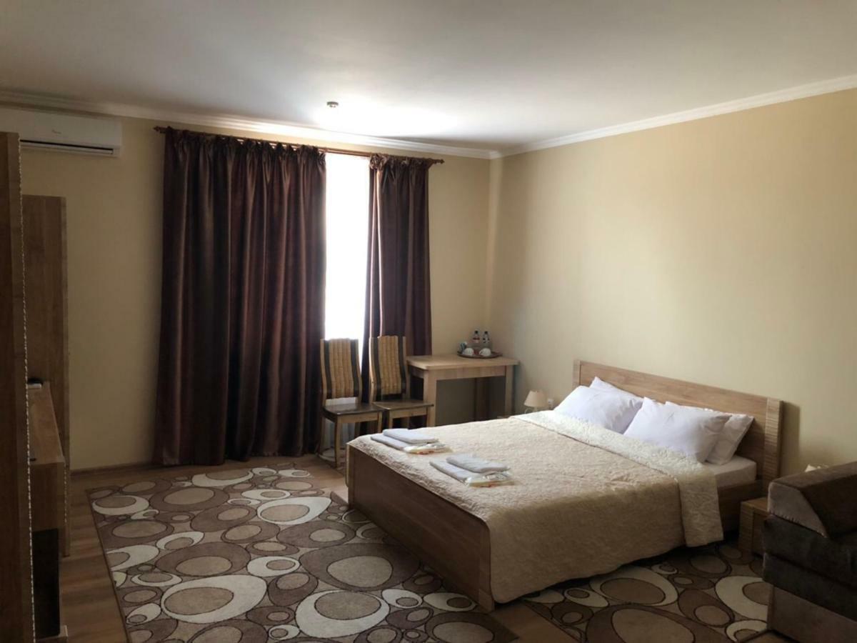 Apelsin Hotel Bilhorod-Dnistrovsʼkyy Exterior foto