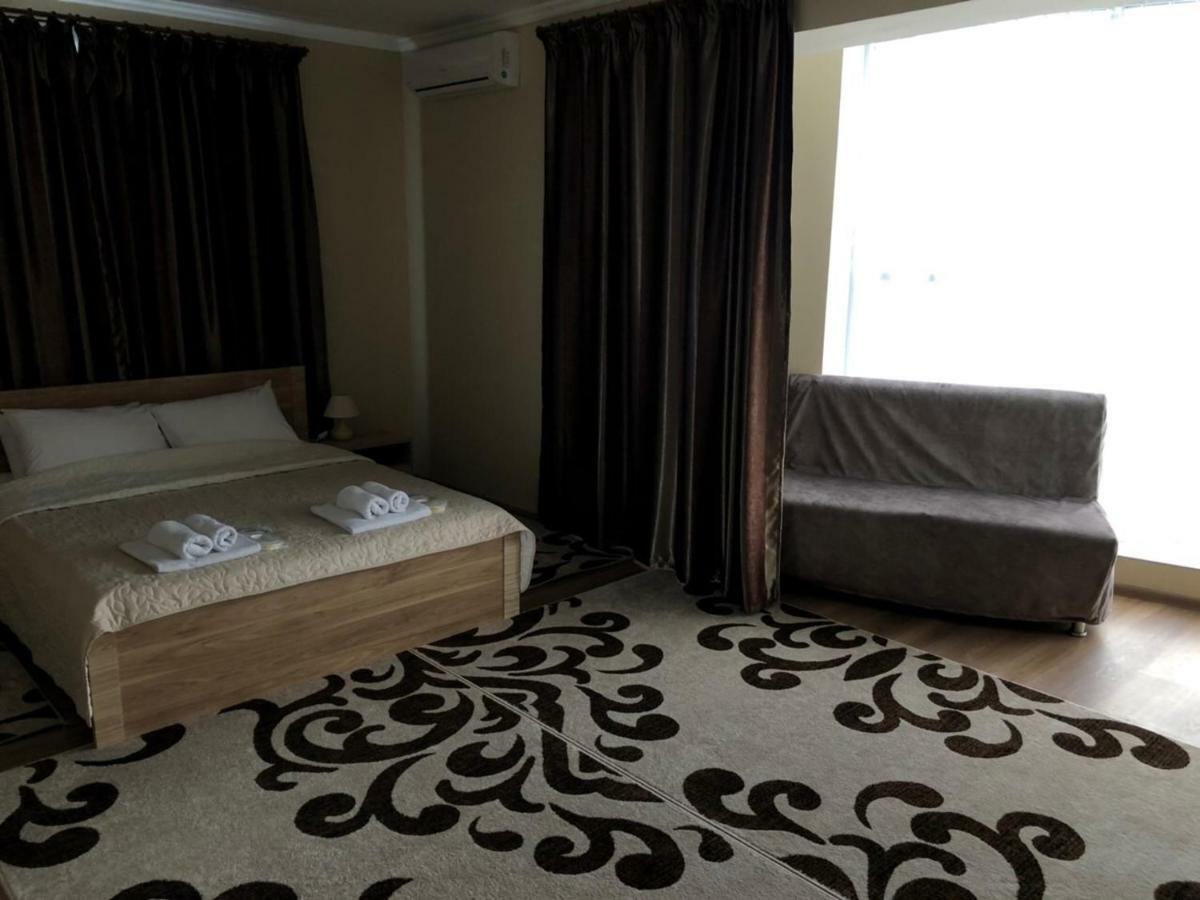 Apelsin Hotel Bilhorod-Dnistrovsʼkyy Exterior foto