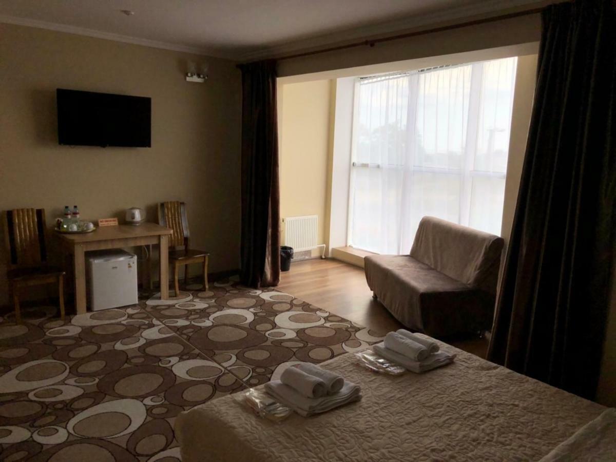 Apelsin Hotel Bilhorod-Dnistrovsʼkyy Exterior foto